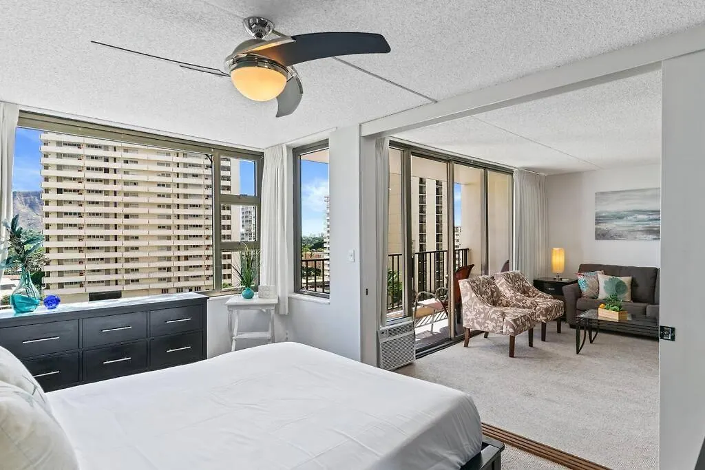 Diamond Head View @Waikiki Banyan Apartment Honolulu United States